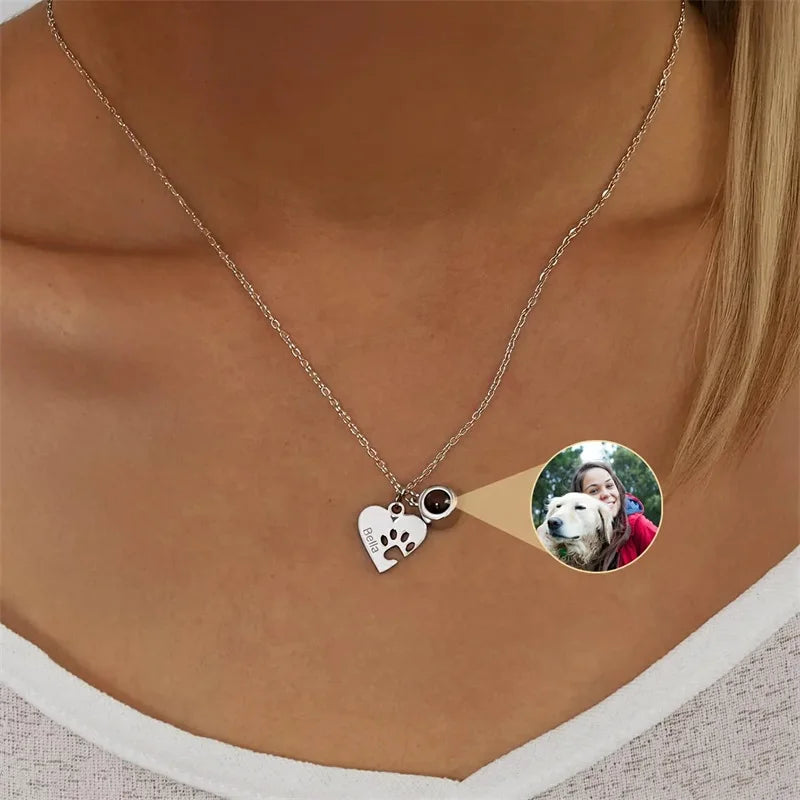 PhotoPaw™ — Custom Photo Projection Necklace